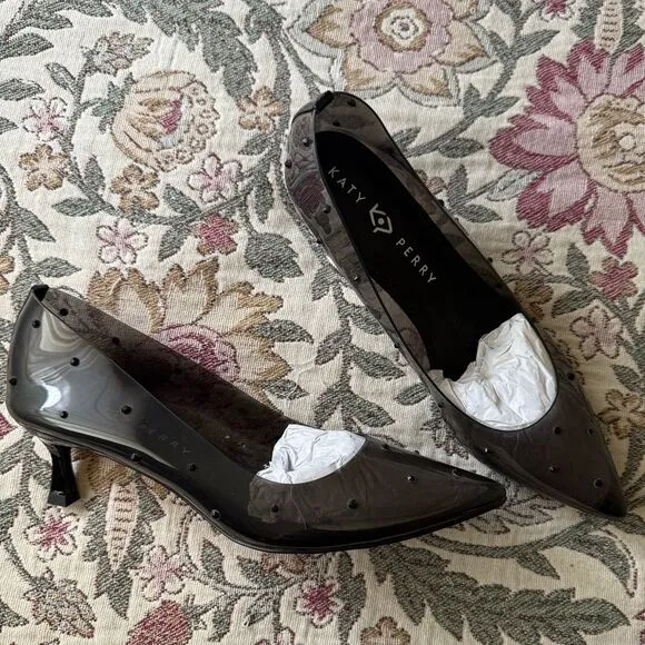 Katy Perry | NWOT The Golden Studded Pump Size 9.5 (Black)