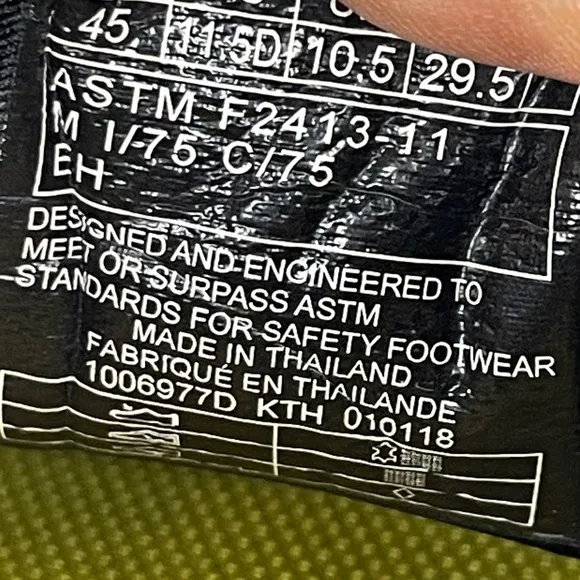 Keen safety toe shoes
