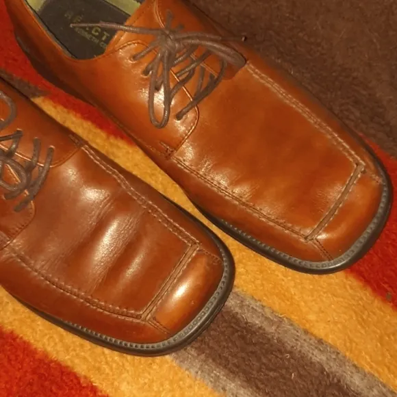 Kenneth Cole Reaction leather 70s Dress Shoes