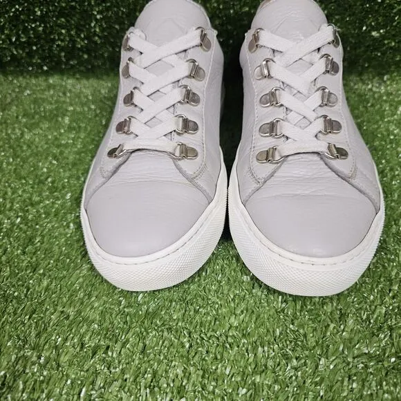KOIO Gavia Gray‎ Leather Low Top Lace Up Shoes Women Size EU 39 US 9