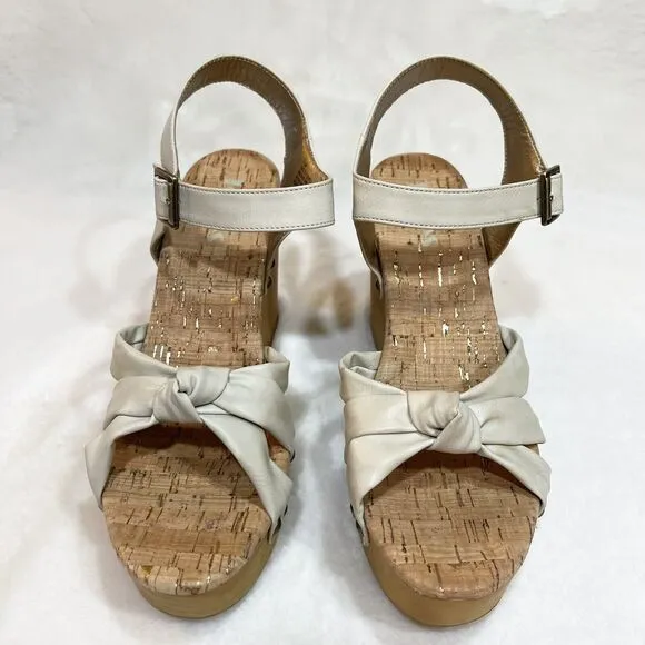 Korks Dawson Wedge Sandals Off White Strappy Women’s Sz 11