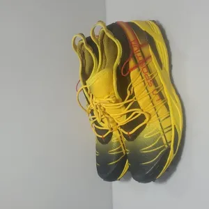 LA SPORTIVA mutant 9.5 M men's running  sneakers yellow/black may run small