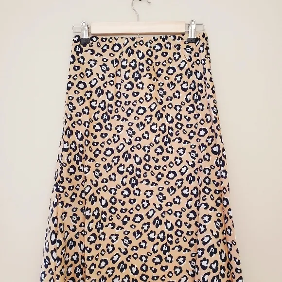 Leopard Midi Satin Skirt size S