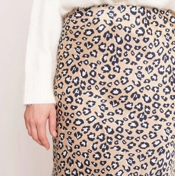 Leopard Midi Satin Skirt size S