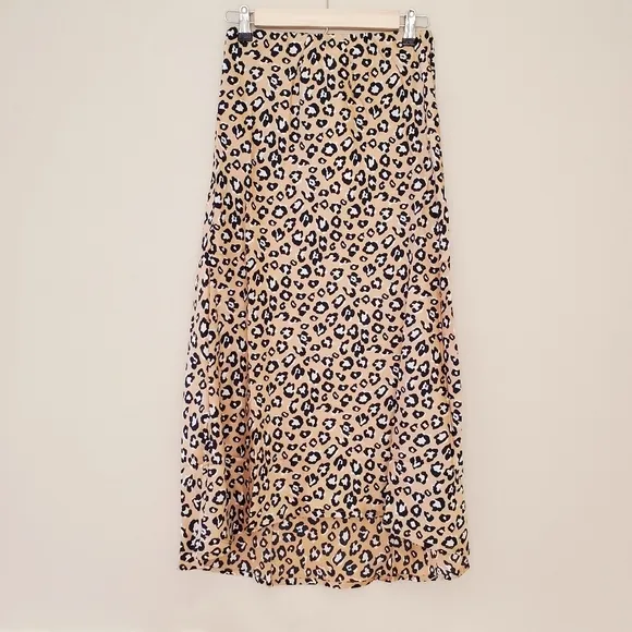 Leopard Midi Satin Skirt size S