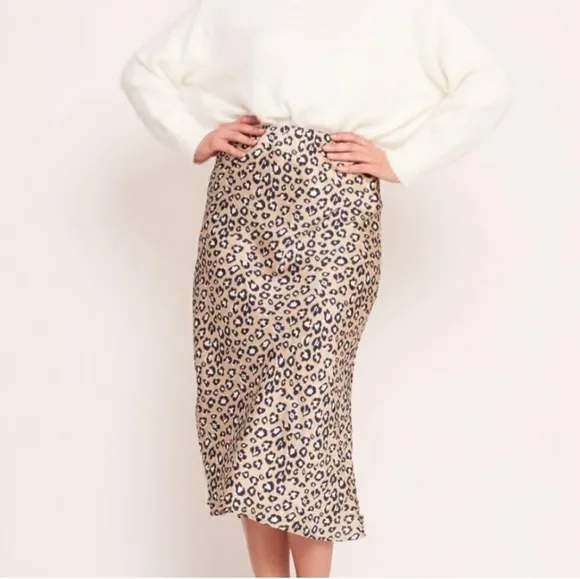 Leopard Midi Satin Skirt size S