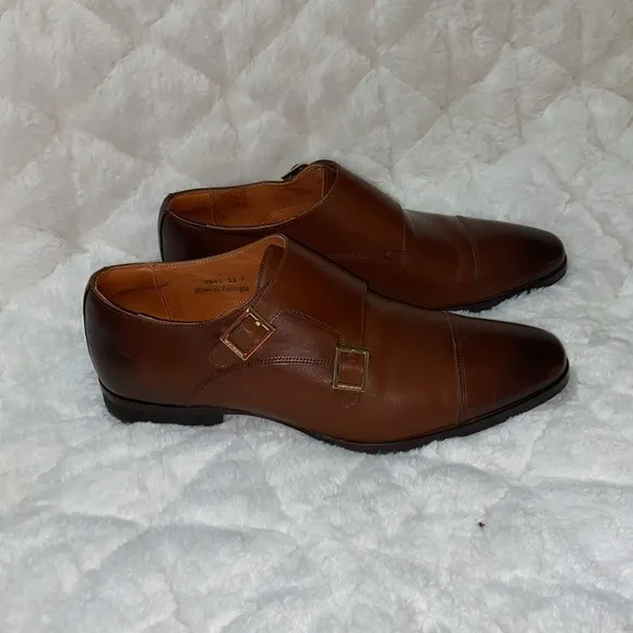 Like new Wolf &amp; Shepard monk strap dress shoes.