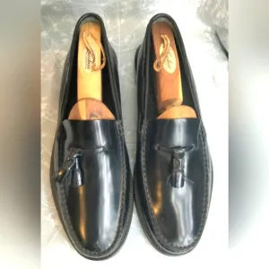 Loake Black Moccasin Style Dress Shoes. M 8.5. One Try On. Legendary Quality.