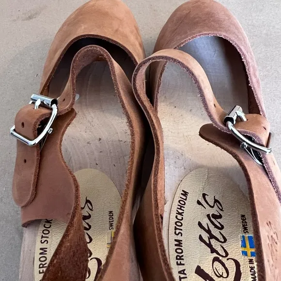 Lotta From Stockholm High Wooden Block Heel Brown Leather Buckle  Clogs US 9