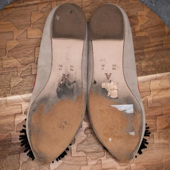 Lovely! Anthropologie Pommed Ballet Flats Size 7M Grey