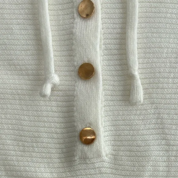 Luxury Soft Hooded Sweater Gold Quarter Button Hoodie Cream Off White Size XL