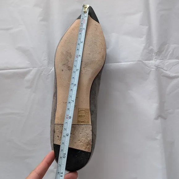 M. Gemi The Stellato Gray Suede Pony Flats Loafers Pointed Toe Shoes, size 40.5