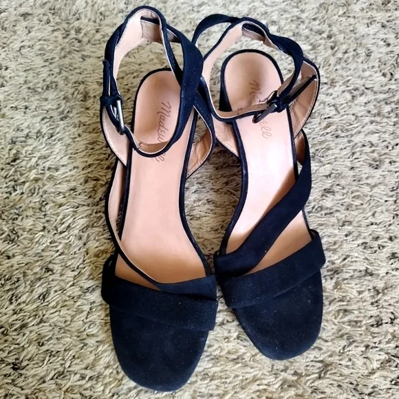 Madewell the liv strappy sandals in black suede sz 11