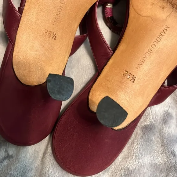 Manolo Blahnik Leather Maroon Sandal Heel Turquoise/Rainbow Bead Detail