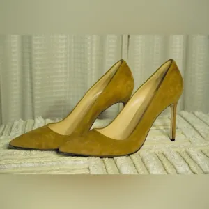 Manolo Blahnik Tan Suede Women's Pumps