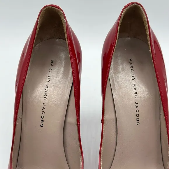 Marc by Marc Jacobs Red Patent Leather Classic High Heel Shoes Size 38