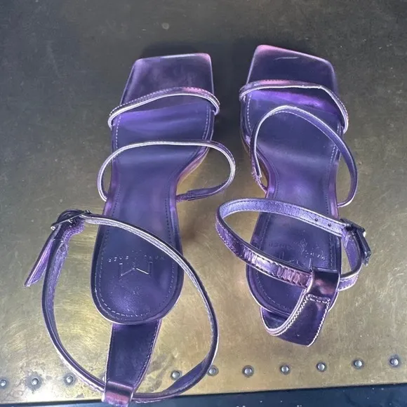 Marc Fisher Women Heeled Sandal Dalida Strappy Square Toe Metallic Purple 7