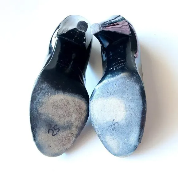 Marc Jacobs Black Patent Leather Peep Toe Heels / Pumps / Formal Dressy Shoes