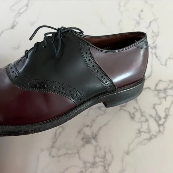 Men's Black and Brown Oxford Shoes
