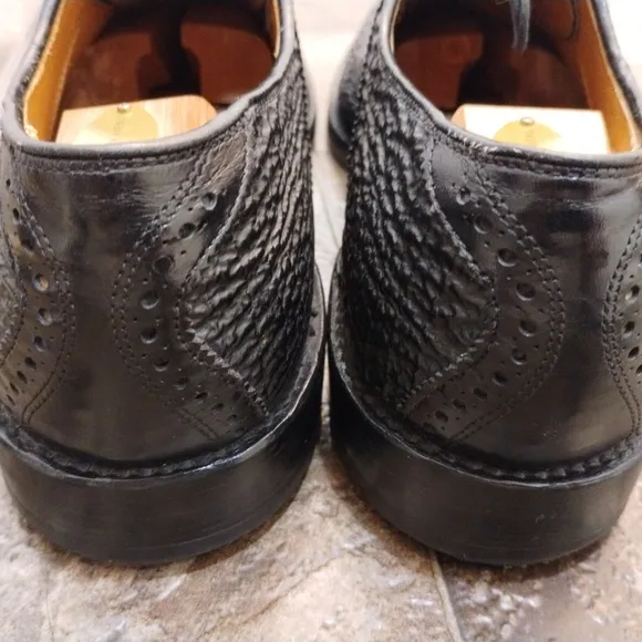 Men's Black Shark Skin Saddle Shoes circa 2000 excellent condition L@@K