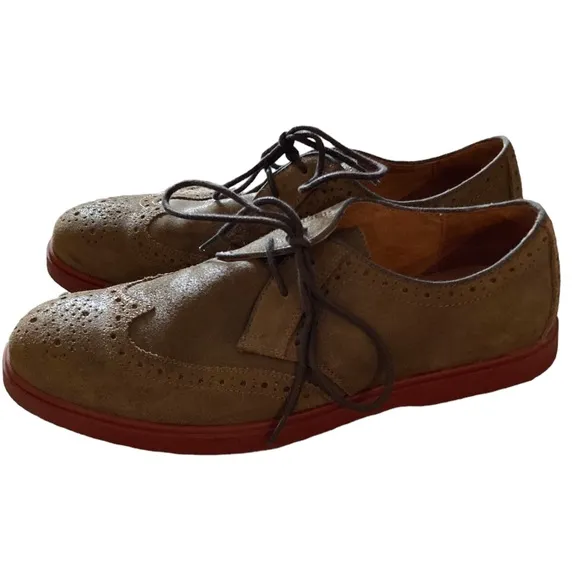 Men’s Polo By Ralph Lauren Mossy Green Wing Tipped Leather Dress Shoes. Size 8.