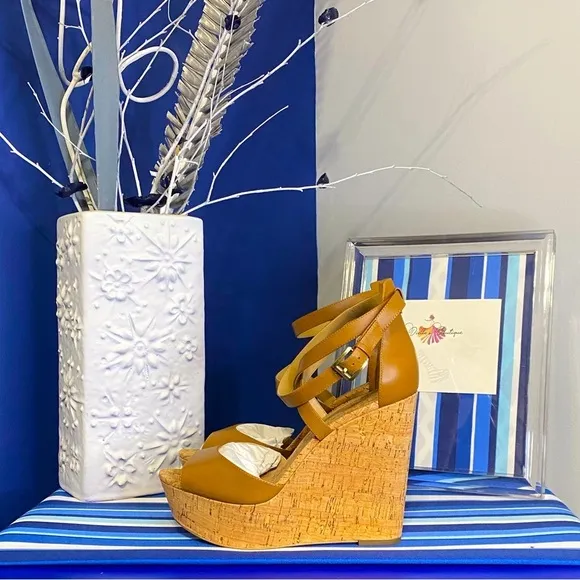 Michael Kors brown cork platform wedge strappy ankle high heel sandals Sz 10