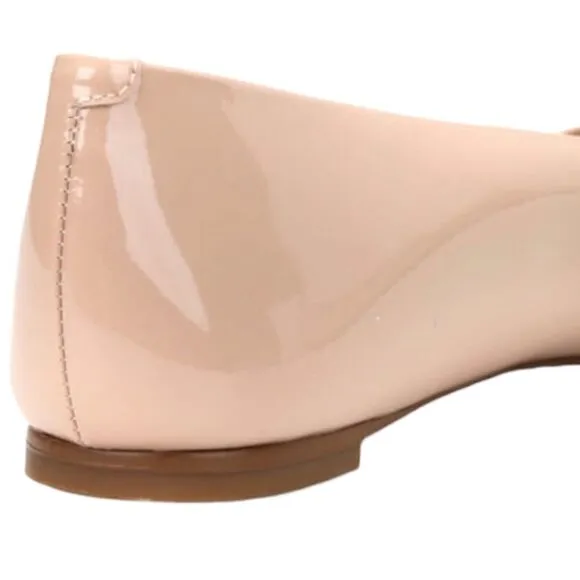 MICHAEL Michael Kors Michelle Pointed-Toe Flats in the Size 9M in Light Blush