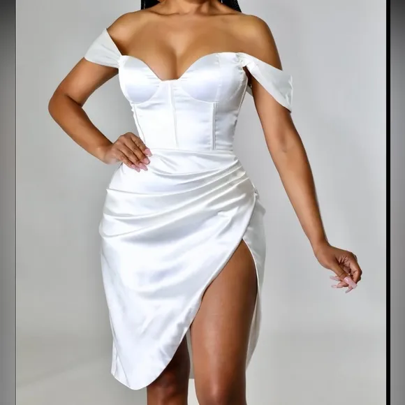 Miss Circle Hedy White satin off shoulder draped sleeves corset bustier dress
