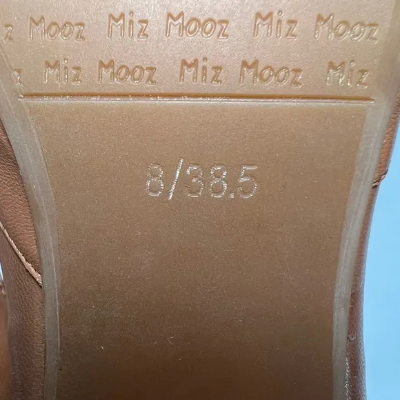 MIZ MOOZ Weatherly Tan and Cream Peep-Toe Vintage Style Stacked Heels Size 8