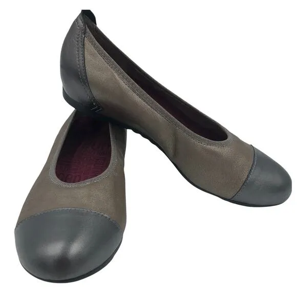 Munro Women’s size 9 bronze leather ballet flats shoes NWOB