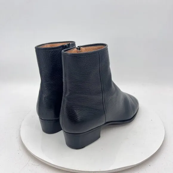 Neiman Marcus Gravati Women Size 7M Black Leather Side Zip Low Heel Ankle Boot