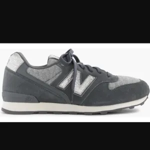 New Balance 696 Gray Herringbone RARE Limited Edition Size 8