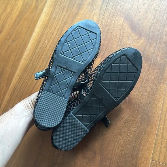NEW / Black Fishnet Leather Ballerina Flats / Ballet Flats Shoes / 7.5