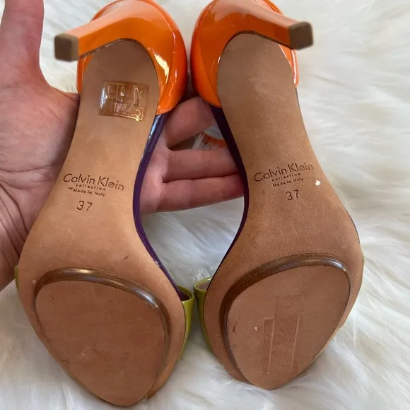 New CALVIN KLEIN COLLECTION ITALY Strappy SANDALS HEELS
