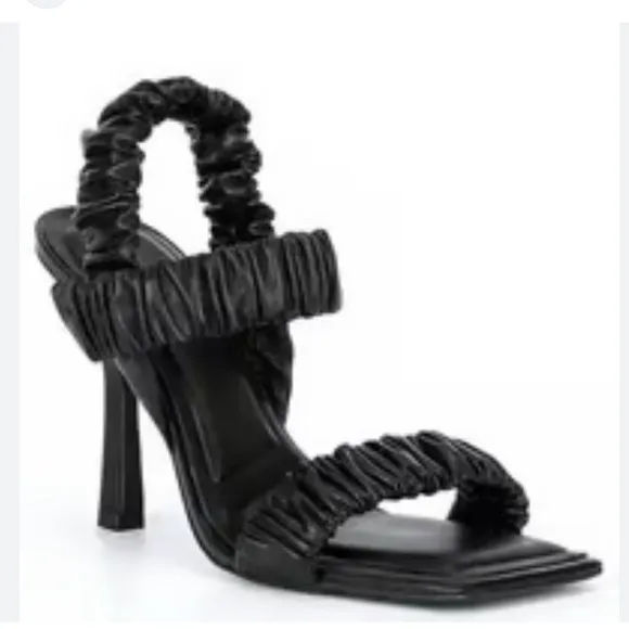 NEW Gianni Bini Vanya Black Leather Strappy heel sandals women size 5.5