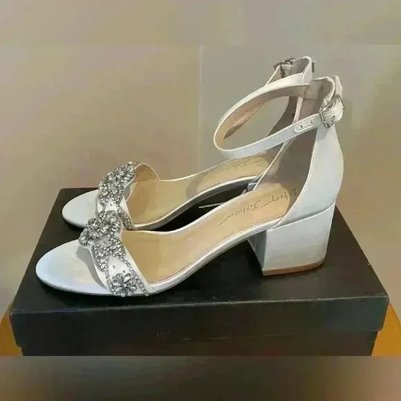 New in Box! Betsey Johnson Women's Mel Block Heel Evening Sandals Size 9