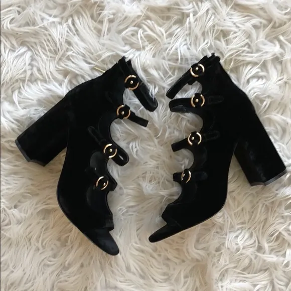 NEW • Joie • Laina Block Heel Velvet Sandals 9.5