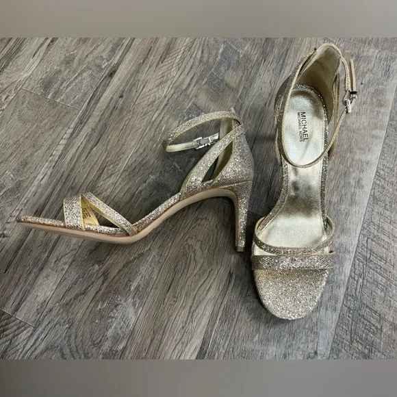 NEW Michael Michael Kors Kimberly Gold Glitter Heels