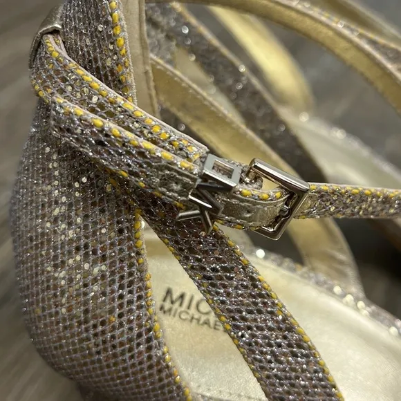 NEW Michael Michael Kors Kimberly Gold Glitter Heels
