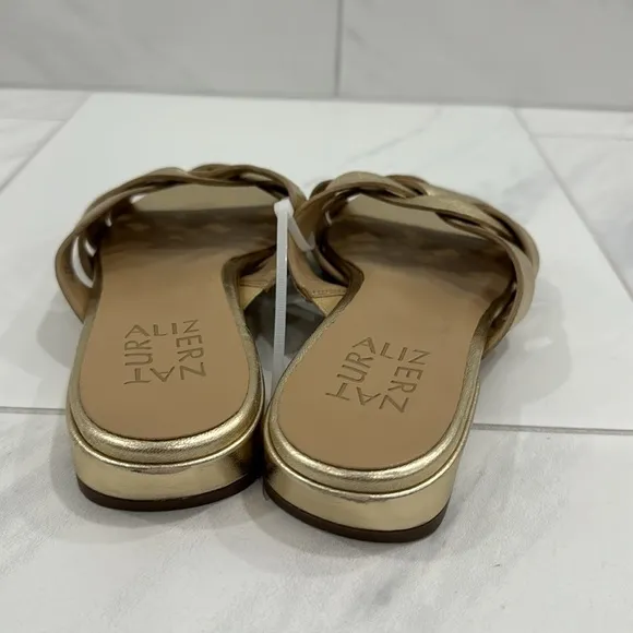 NEW! Naturalizer Dark Gold Ashford Open Toe Flat Sandals - Size 5.5