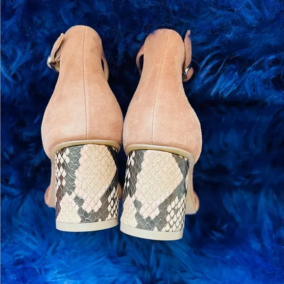 New! Rare STEVE MADDEN Regard Suede Block Animal Print Heel Strappy Sandals