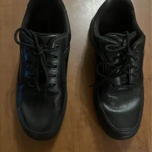 new Rockport mens dress shoes size 10.5