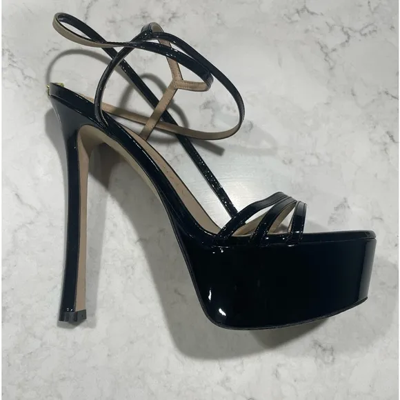 New! Stuart Weitzman Women's‎ Soiree Strappy Leather Platform Sandals Sz 8 $575