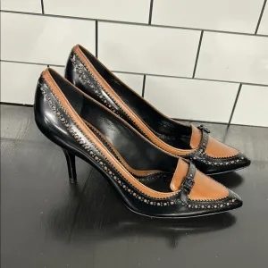 New Tory Burch Pumps Darlene Mid Heels Black Brogue Pointy Toe Shoes 10.5 Buckle