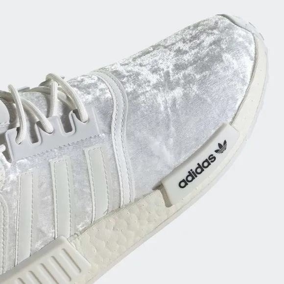[NEW] Women's adidas NMD_R1 Shoes White Size 9.5 GW5681
