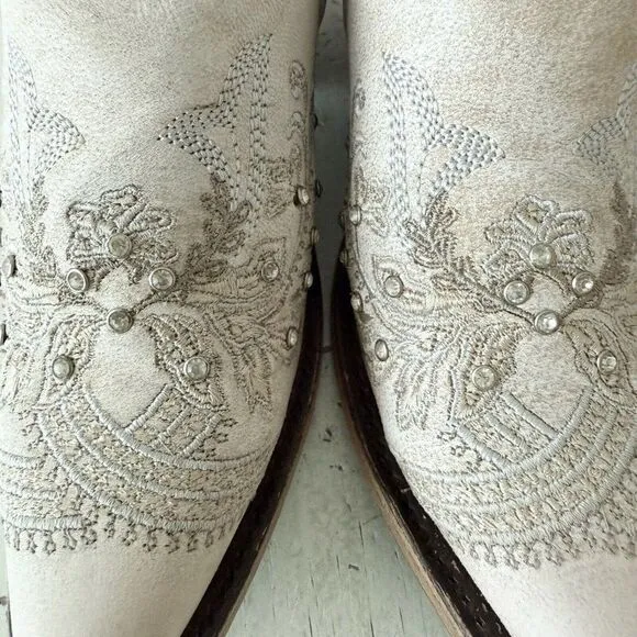 NEW Lane Santorini Bootie Womens 5 White Rhinestones Cowgirl Wedding Boots Mule