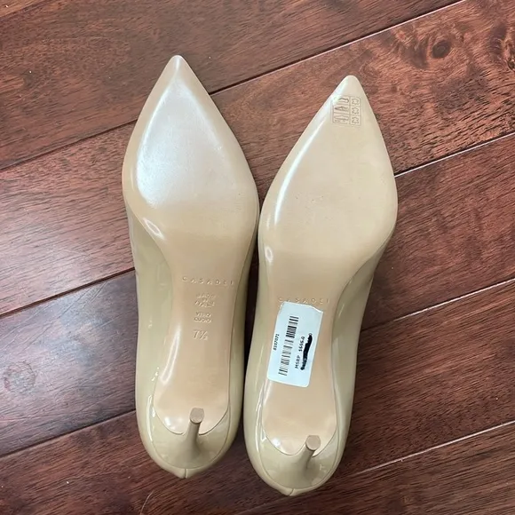 NIB Casadei Italy Tiffany Tan Patient Leather Pointed Pump Heels 37.5