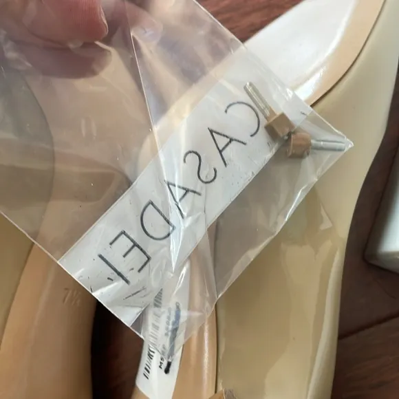 NIB Casadei Italy Tiffany Tan Patient Leather Pointed Pump Heels 37.5