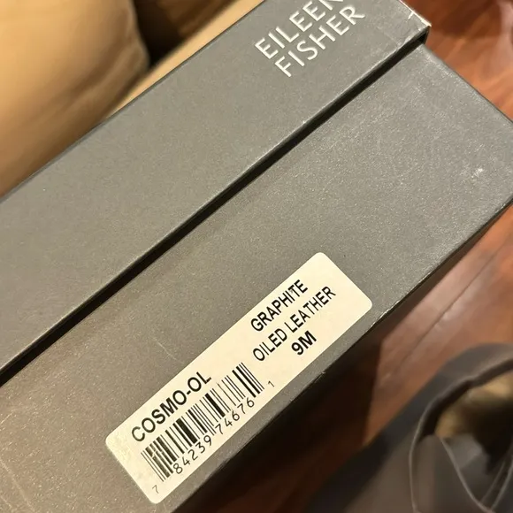 NIB Eileen Fisher COSMO-OL Ankle Boot Booties Oiled Leather Graphite 3.5” Heel 9