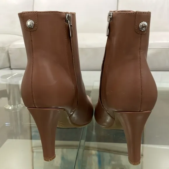 NIB Nine West caramel leather booties ankle boots in dark tan real leather 8 new